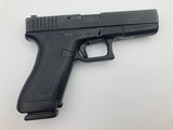 GLOCK 17 gen 2 9MM LUGER (9x19 PARA) - 2 of 3