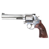 SMITH & WESSON 686-6 .357 MAG