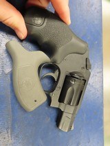 SMITH & WESSON M&P BODYGUARD 38 .38 SPL - 1 of 3