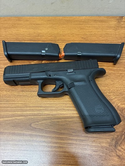 GLOCK 17 GEN 5 9MM LUGER (9x19 PARA)