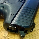 HECKLER & KOCH P2000SK .40 S&W - 3 of 3