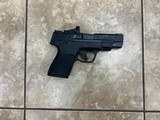 SMITH & WESSON Shield Plus Preformance Center 9MM LUGER (9x19 PARA) - 1 of 3