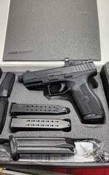 IWI MASADA 9MM LUGER (9X19 PARA) - 1 of 3