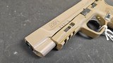 SMITH & WESSON M&P9 2.0 FDE 9MM LUGER (9X19 PARA) - 2 of 3