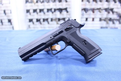 EAA WITNESS 9MM LUGER (9X19 PARA)