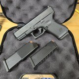 GLOCK G19 GEN 5 MOS (AU) 9MM LUGER (9X19 PARA) - 1 of 3