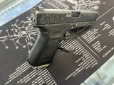 GLOCK G23 GEN 4 .40 S&W - 2 of 3