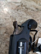 H&R 622 .22 LR - 3 of 3