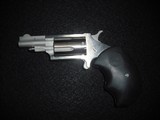 NORTH AMERICAN ARMS .22 Magnun .22 lr & .22 mag - 2 of 3