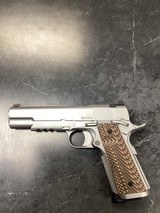 DAN WESSON FIREARMS SPECIALIST .45 ACP - 1 of 3