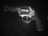 SMITH & WESSON 686-5 .357 MAG