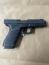 GLOCK 21gen4 .45 AUTO RIM - 3 of 3