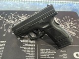 SPRINGFIELD ARMORY XD-40 SUB COMPACT .40 S&W - 1 of 3