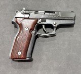 STOEGER COUGAR 8000 F 9MM LUGER (9x19 PARA) - 1 of 3