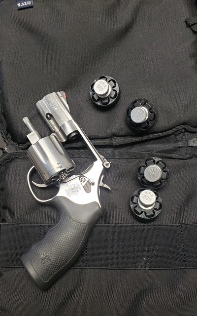 SMITH & WESSON 686-6 .357 MAG