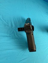 GLOCK G-19 Gen 5 9MM LUGER (9x19 PARA) - 3 of 3