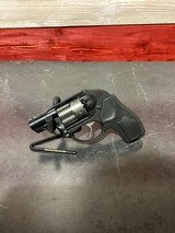 RUGER LCR .38 SPL +P - 1 of 3