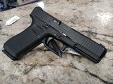 GLOCK 17 GEN 5 9MM LUGER (9x19 PARA) - 1 of 3
