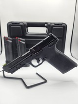 SMITH & WESSON M&P 22 MAGNUM .22 WMR - 1 of 3