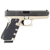 GLOCK 22 .40 S&W - 2 of 3