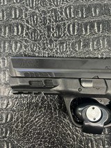 SMITH & WESSON M&P M2.0 9MM LUGER (9x19 PARA) - 2 of 3