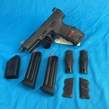 HECKLER & KOCH P30L V3 9MM LUGER (9X19 PARA) - 1 of 3