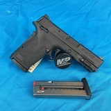 SMITH & WESSON M&P9 SHIELD EZ M2.0 9MM LUGER (9X19 PARA) - 1 of 2