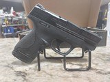 SMITH & WESSON M&P40 SHIELD .40 S&W - 1 of 3
