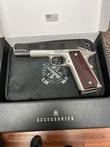 Springfield Armory 1911 RONIN OPERATOR .45 ACP - 1 of 3