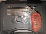 BOND ARMS SNAKE SLAYER .45 LC/.410 GA - 2 of 3