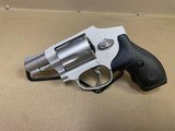 SMITH & WESSON 642-1 .38 SPL - 2 of 3