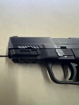 SMITH & WESSON M&P 9 SHIELD M2.0 9MM LUGER (9x19 PARA) - 2 of 3