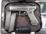 GLOCK G22 GEN 3 RTF .40 CALIBER - 1 of 3