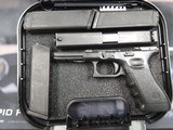 GLOCK G22 GEN 3 .40 CALIBER - 3 of 3