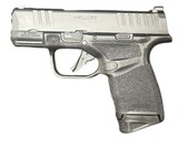 SPRINGFIELD ARMORY Hellcat 9MM LUGER (9x19 PARA) - 1 of 3