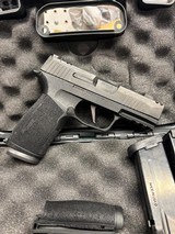 SIG SAUER P365 X-MACRO COMP 9MM LUGER (9X19 PARA) - 1 of 3