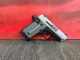 SPRINGFIELD ARMORY 911 BITONE 9MM LUGER (9x19 PARA) - 2 of 3