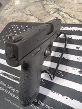 SMITH & WESSON M&P9 SHIELD 9MM LUGER (9x19 PARA) - 3 of 3