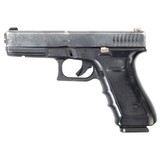 GLOCK G22 GEN3 RTF (LE TRADE-IN) .40 S&W - 1 of 2