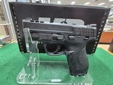 SMITH & WESSON M&P40 SHIELD PORTED PC .40 S&W - 3 of 3