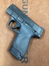 SMITH & WESSON M&P 9 SHIELD 9MM LUGER (9X19 PARA) - 1 of 3