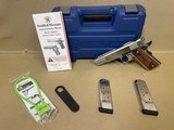 SMITH & WESSON SW1911 .45 ACP - 1 of 3