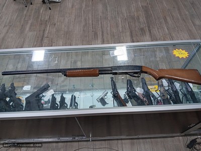 SPRINGFIELD ARMORY Model 67 Series E 12 GA