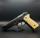 BERETTA 92fs
9MM LUGER (9x19 PARA) - 1 of 3