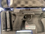 SMITH & WESSON M&P 40 .40 S&W - 2 of 3