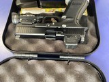 GLOCK G22 GEN 5 MOS .40 S&W - 2 of 3