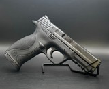 SMITH & WESSON M&P40 .40 S&W - 1 of 3
