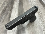 GLOCK G22 GEN 4 .40 S&W - 3 of 3