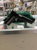 NIGHTHAWK CUSTOM 1911 10MM - 1 of 3