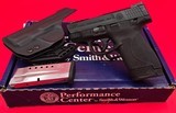 SMITH & WESSON Performance Center M&P9 Shield M2.0 Every Day Carry Kit 9MM LUGER (9X19 PARA) - 1 of 3